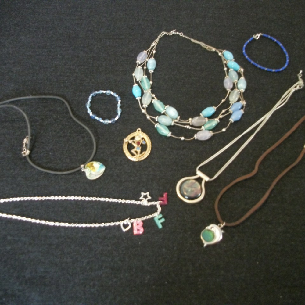 MERMAIDCORE RETRO & MODERN JEWELRY BUNDLE 8 PIECES